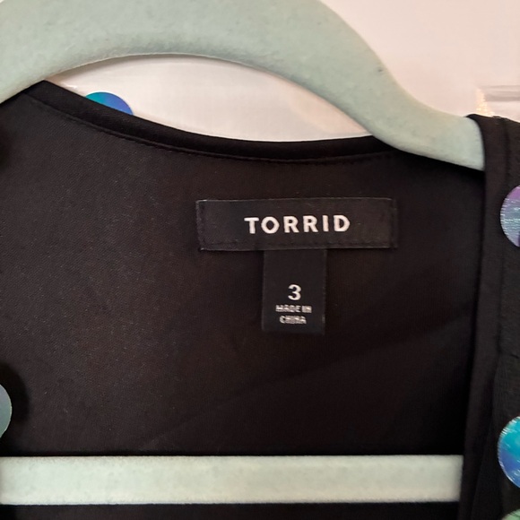 Torrid Iridescent Sequin Lightweight Topper/ Kimono Cover Up - Picture 3 of 5